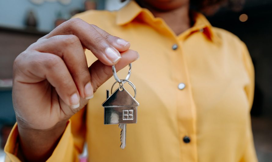Setting the Right Rent: Balancing Profit and Market Demand