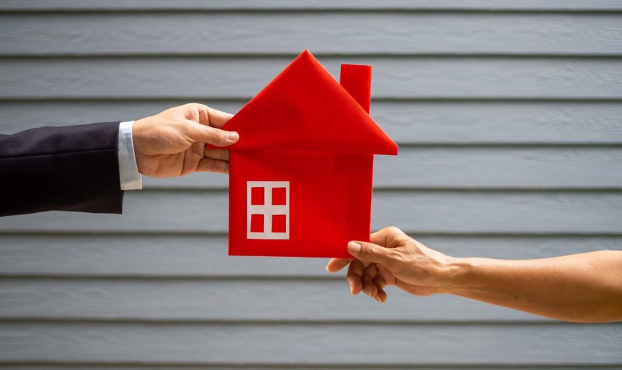 How Your Credit Score Influences House Buying Opportunities